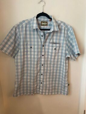 Howler Bros Plaid Short Sleeve Button Up Shirt Blue White Size L